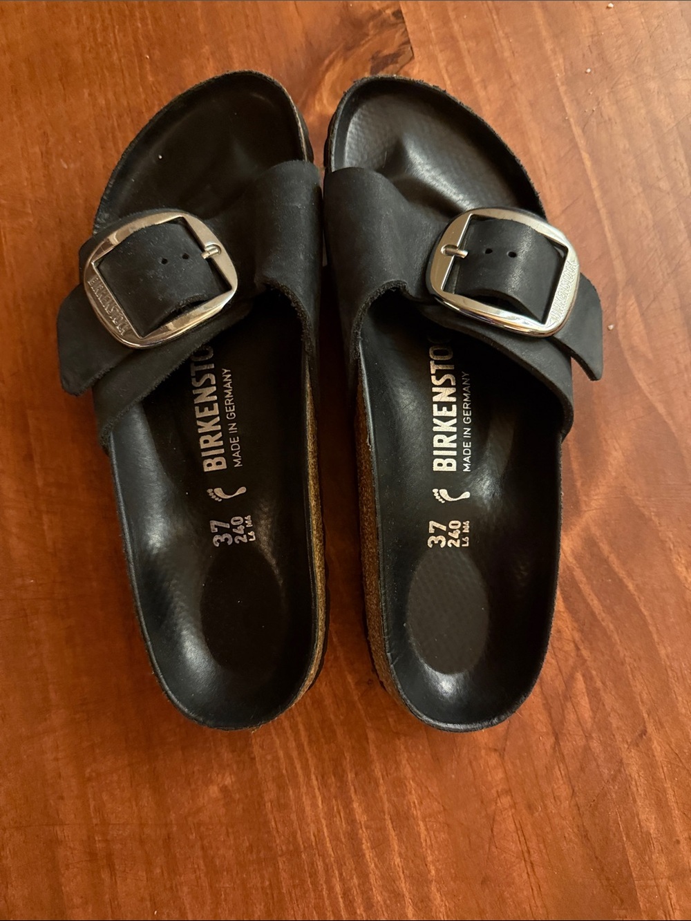 Women’s Birkenstock Black Single-Buckle Slide Sandals Size 37
